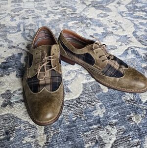 Elegant Brown and Plaid Men's Oxfords